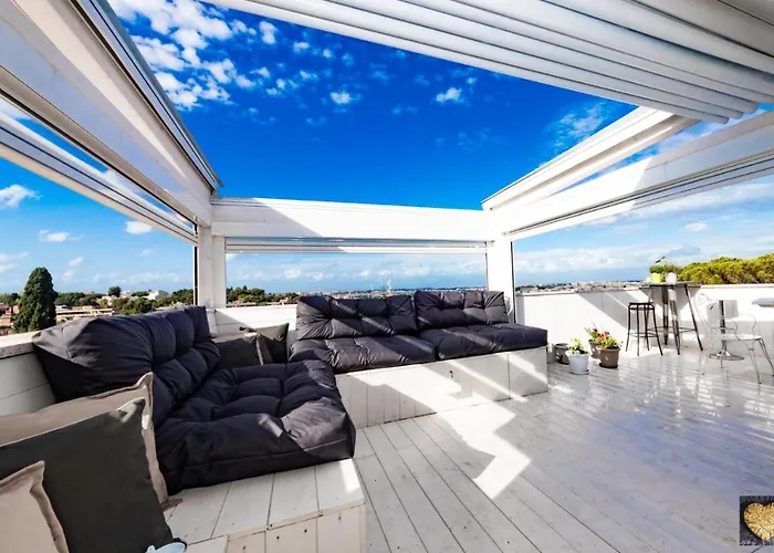 Suitefrattini Private Rooftop Апартаменты